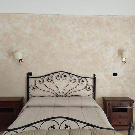 Tenuta Santa Lucia Hotel San Giovanni Rotondo Ngoại thất bức ảnh