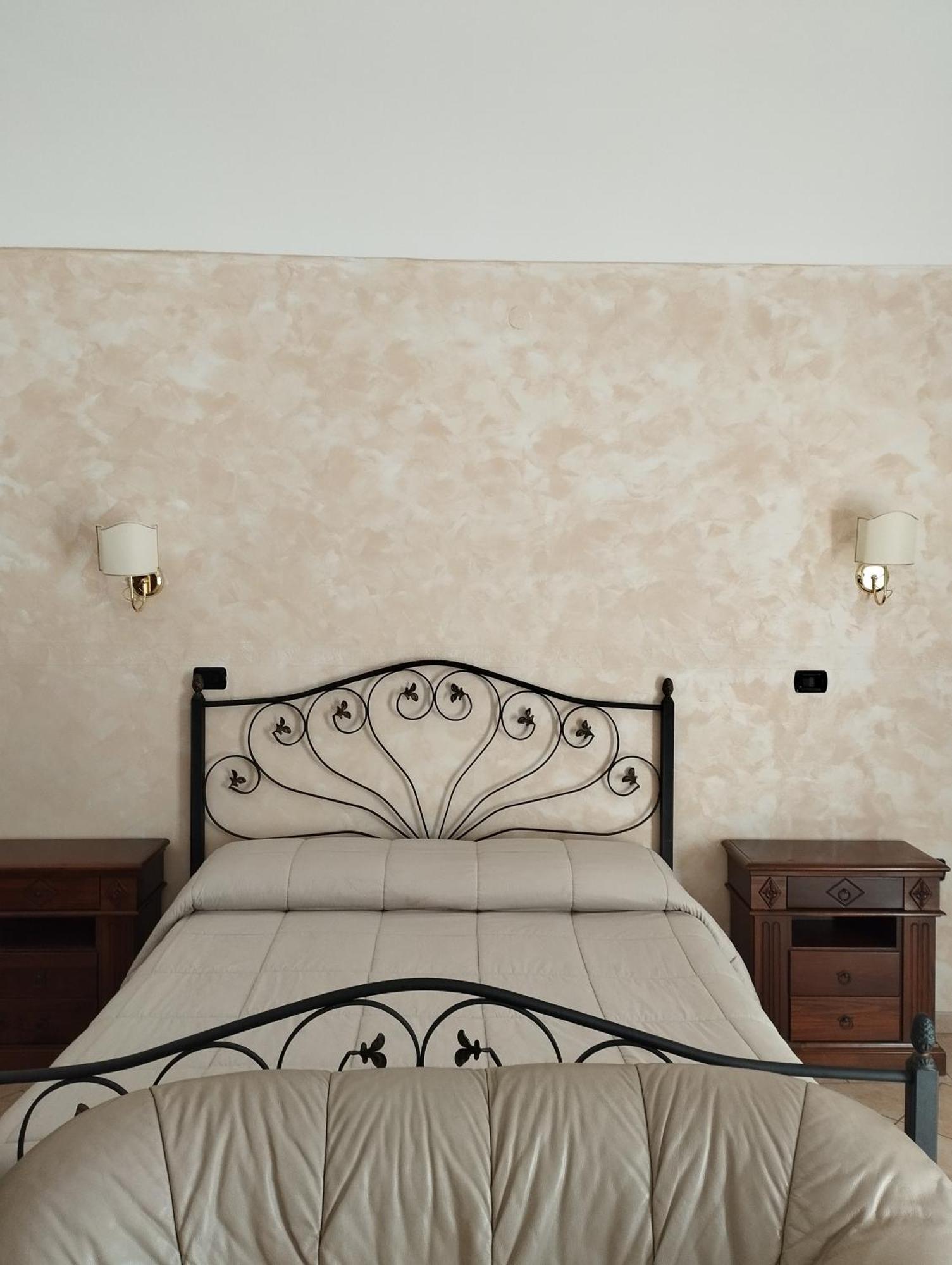 Tenuta Santa Lucia Hotel San Giovanni Rotondo Ngoại thất bức ảnh
