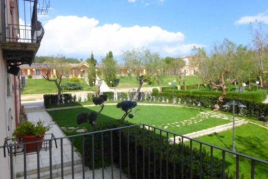 Tenuta Santa Lucia Hotel San Giovanni Rotondo Ngoại thất bức ảnh