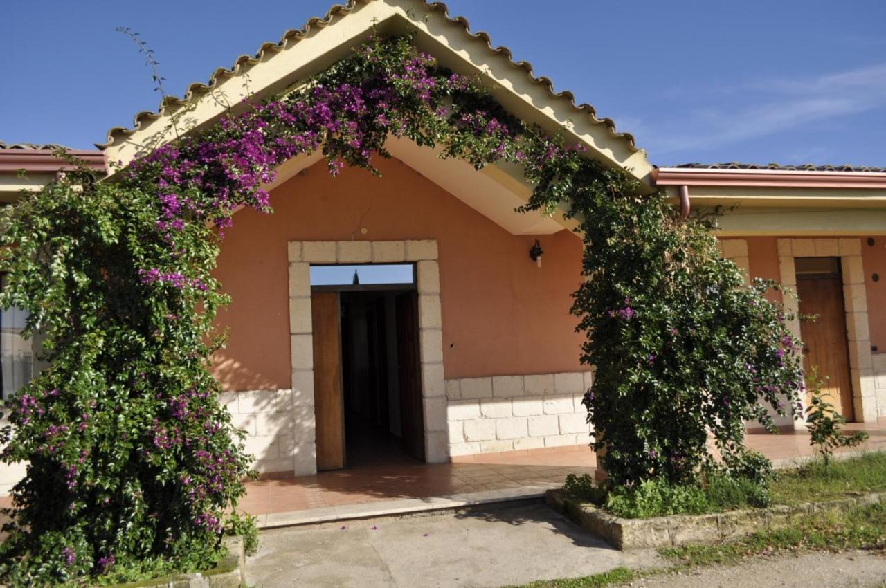 Tenuta Santa Lucia Hotel San Giovanni Rotondo Ngoại thất bức ảnh